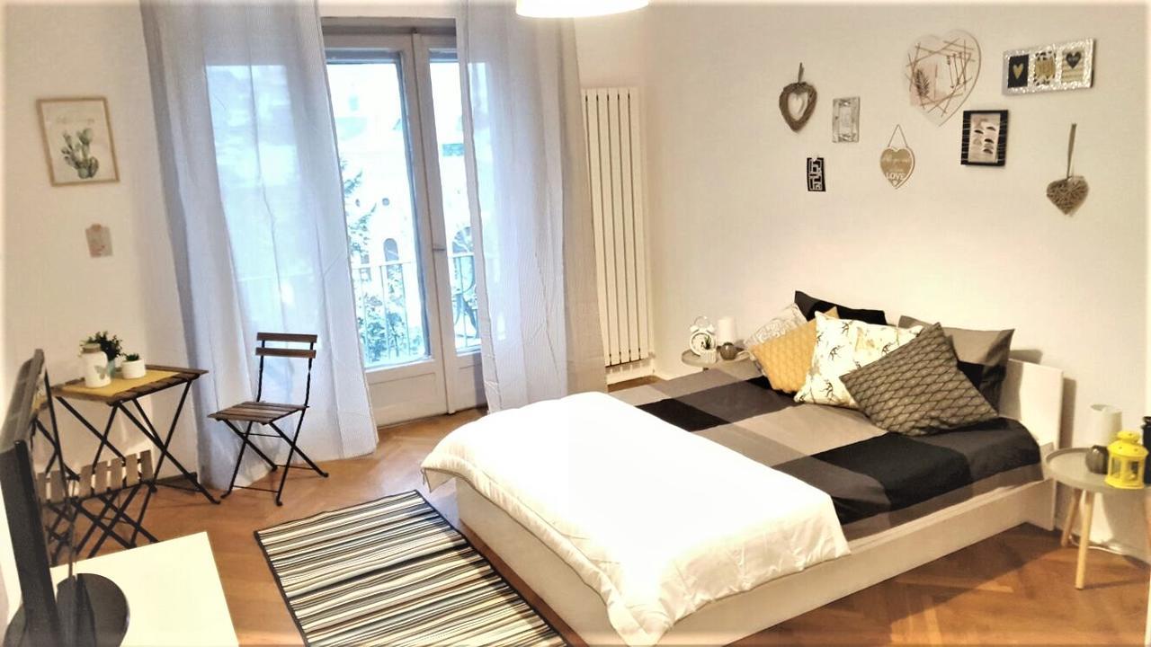 Studio Central Exer IV Bukarest Kültér fotó